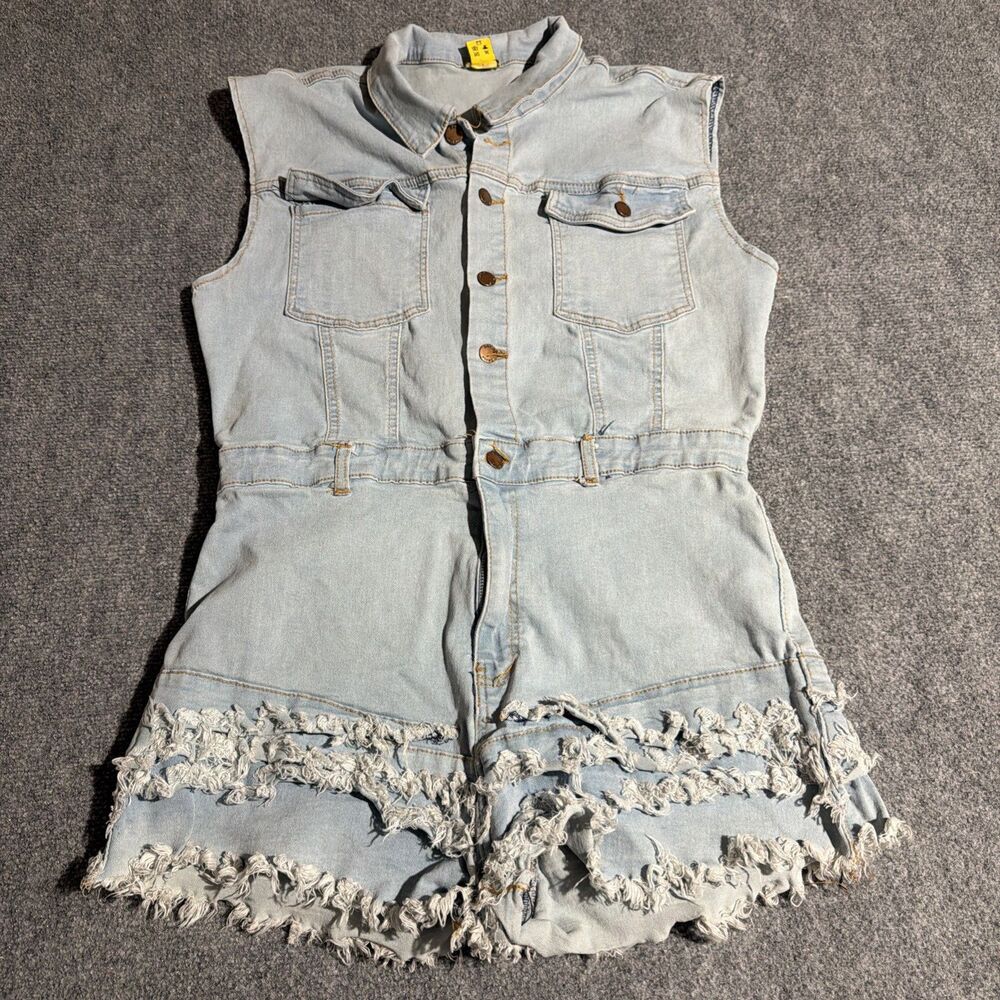 Daisy Sleeveless Button Down Denim Cargo Cowgirl Romper Womens 1X Blue Light